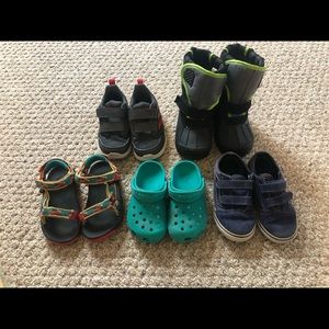 Little boys shoe lot sizes 8-9
